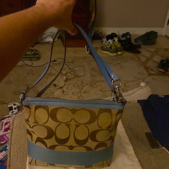 Coach Women’s Factory Blue Striped Canvas Shoulder Bag w/shoulder & hand strap - Picture 2 of 8